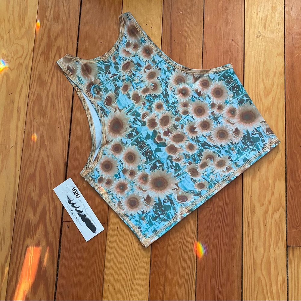 Teeki Sunrise Mermaid Tank